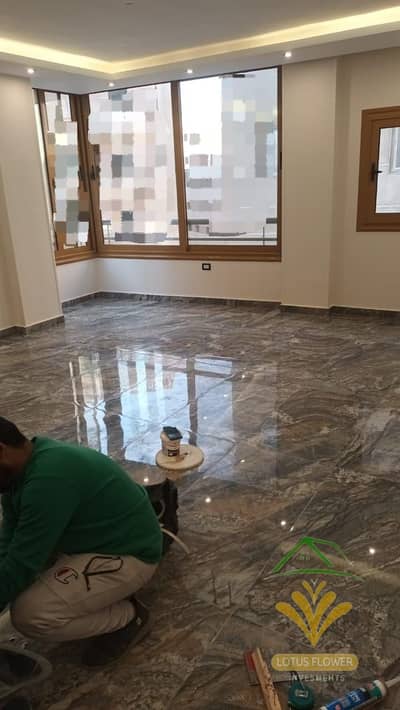 Apartment for sale finished 150m in the southern lotus on Club Street