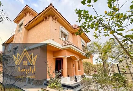 ڤيلا ستاندالون للبيع بمدينتي نموذج K بحمام سباحة - تشطيب Ultra superlux