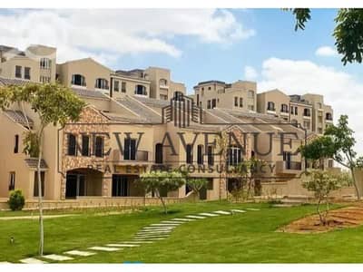 شقة للبيع استلام فوري في جرين سكوير بموقع مميز يطل على جرين فالي في مستقبل سيتي - Mostakbal City