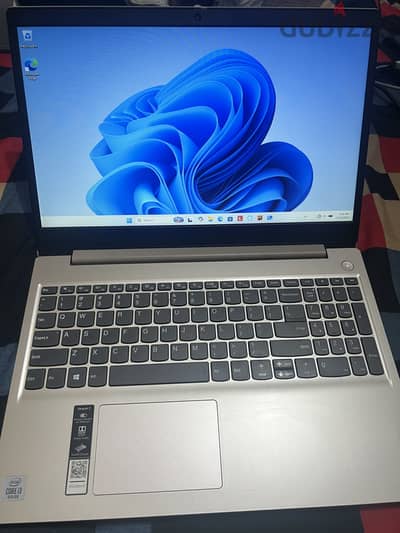 Laptop Lenovo ideapad3 لابتوب لينوفو