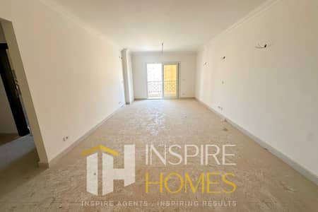 Apartment for Rent with Master Bedroom, Dressing Room & Open View