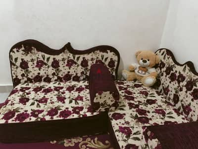قاعده عربي بكل حاجتها