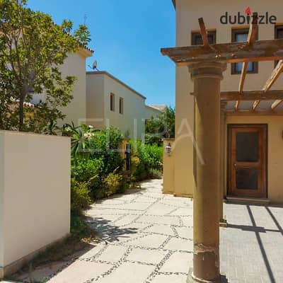 Twin House for Sale – 334 sqm Built-up Area + 361 sqm Land in North Coast (Marassi)