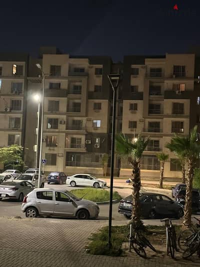 Furnished apartment for rent 130m first occupancy furniture not used