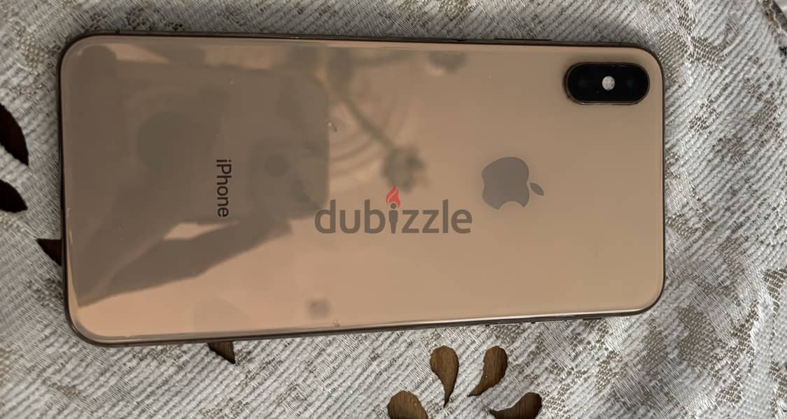 Apple - iPhone XS Max 1