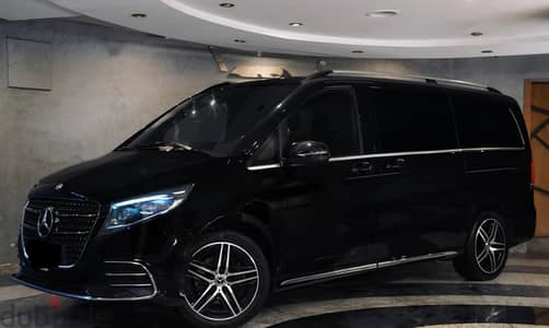 سيارة فان مرسيدس ٢٠٢٦ للايجار  بالسائق V300 فيانو