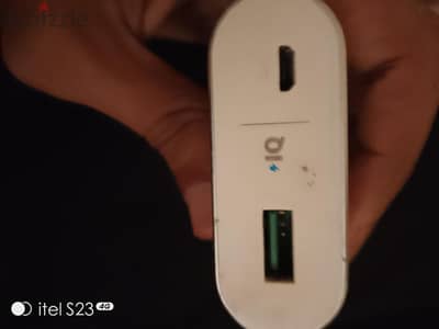 للبيع باور بانك Anker PowerCore+ 10050 الأصلي