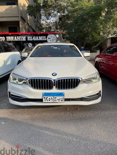 بي ام دبليو 520 2019
