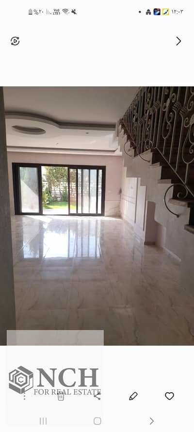 **للإيجار | تاون هاوس في Hyde Park New Cairo**  استمتع بأسلوب حياة راقٍ داخل **Hyde Park New Cairo**، أحد أكبر وأرقى المجتمعات السكنية في القاهرة