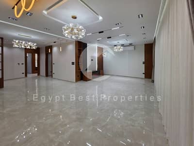 بسعر مميز شقة 262م فيو مفتوح بالتكييفات والمطبخ للايجار في ليك فيو ريزيدنس Lake View Residence
