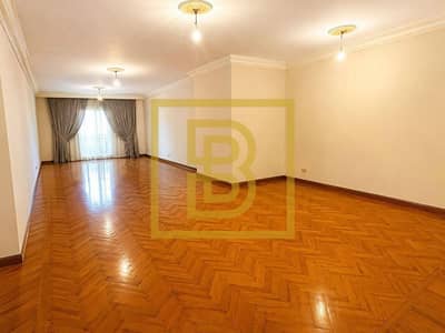 Apartment for sale in Loran