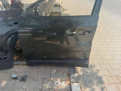 باب شمال استيراد بجوار السائق أمامى توسان NX اصلى موديل ٢٠٢٢