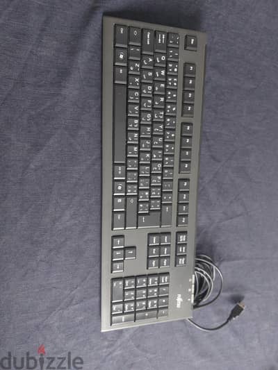 كيبورد فودجيتسو أصلي Fujitsu KB410 USB بحالة ممتازة للبيع