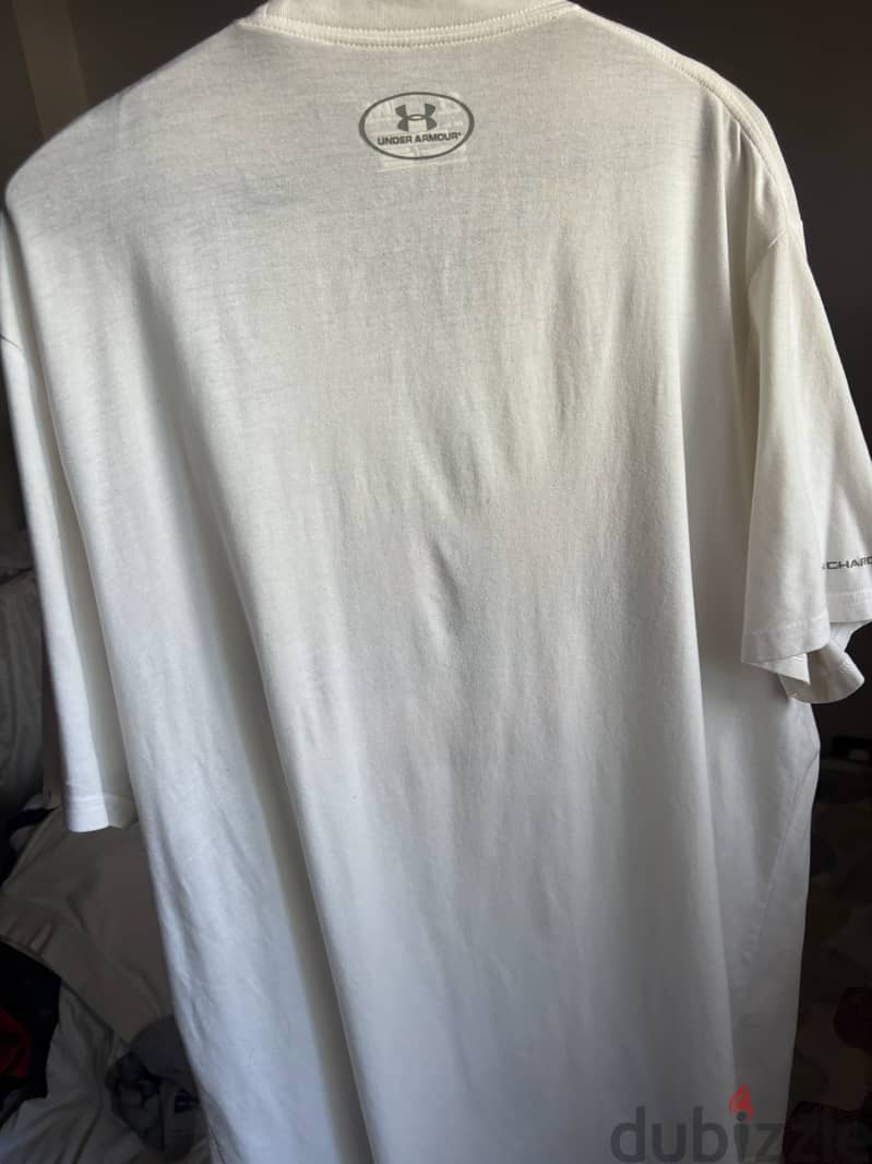 Under armour tee 2