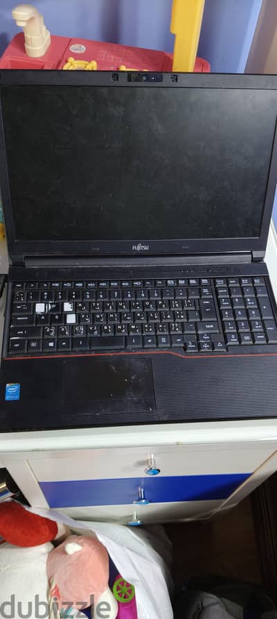 لاب توب Fujitsu للبيع