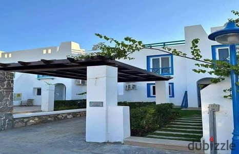 عاين واستلم فوري شاليه للبيع تصميم يوناني متشطب بالكامل ب ( Naia Bay ) راس الحكمه الساحل الشمالي عاين واستلم فوري شاليه للبيع تصميم يوناني متشطب بالكامل ب ( Naia Bay ) راس الحكمه الساحل الشمالي
