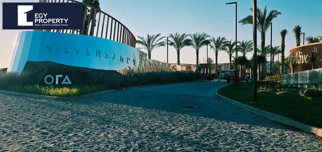 شاليه استلام فوري في silver sands الساحل الشمالي 3 غرف بموقع مميز جدا
