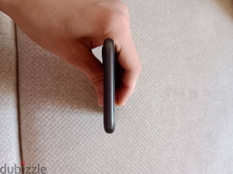 Apple - iPhone 11 4