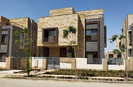 فيلا مستقلة جاهزة للمعاينة بأقل سعر فى الماركت فى نيو كايرو