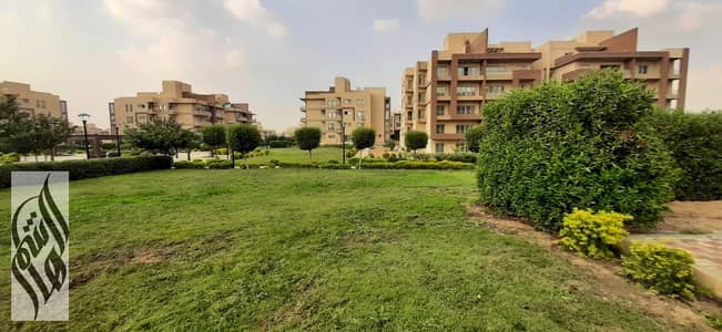 230 SQM ground-floor apartment for rent in Wasal Views with an 80 SQM private garden, 3 bedrooms, corner unit, open wide garden view, near El Shorouk