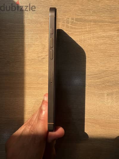 Apple - iPhone 16 Pro Max