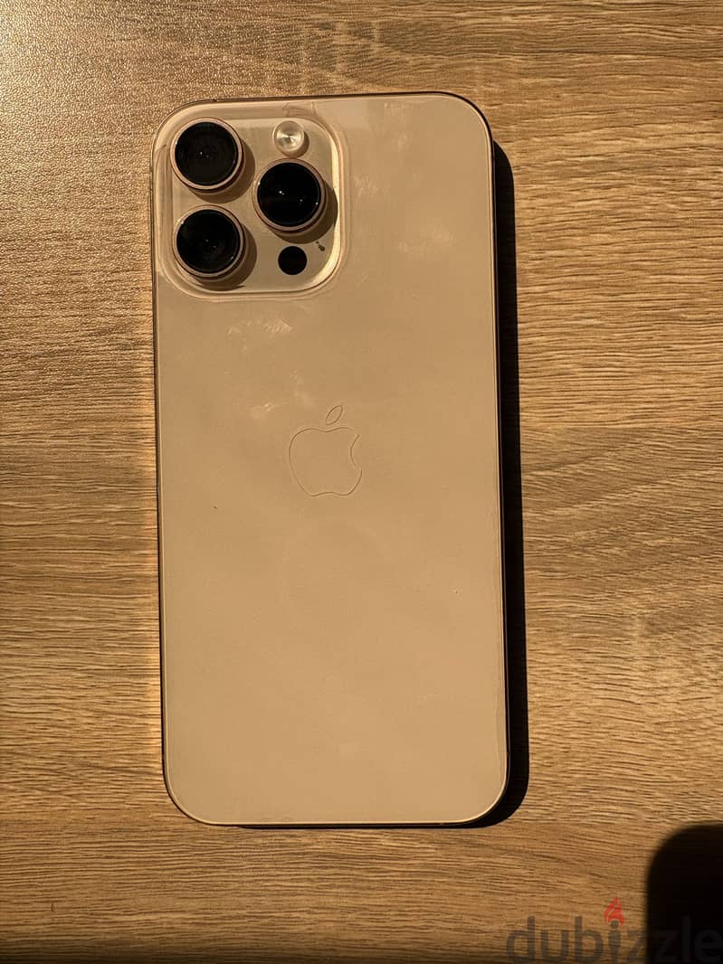 Apple - iPhone 16 Pro Max 1