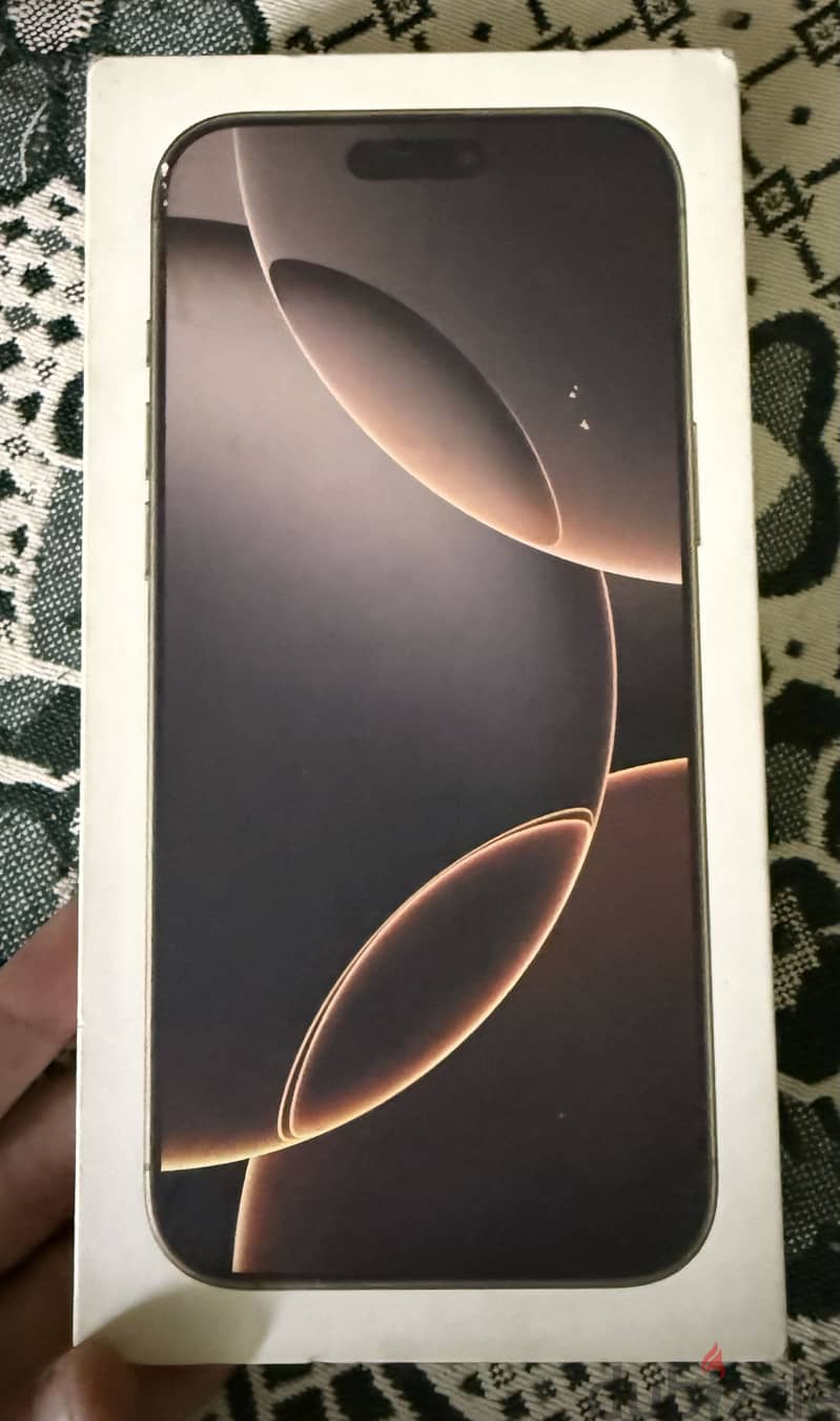 Apple - iPhone 16 Pro Max 6