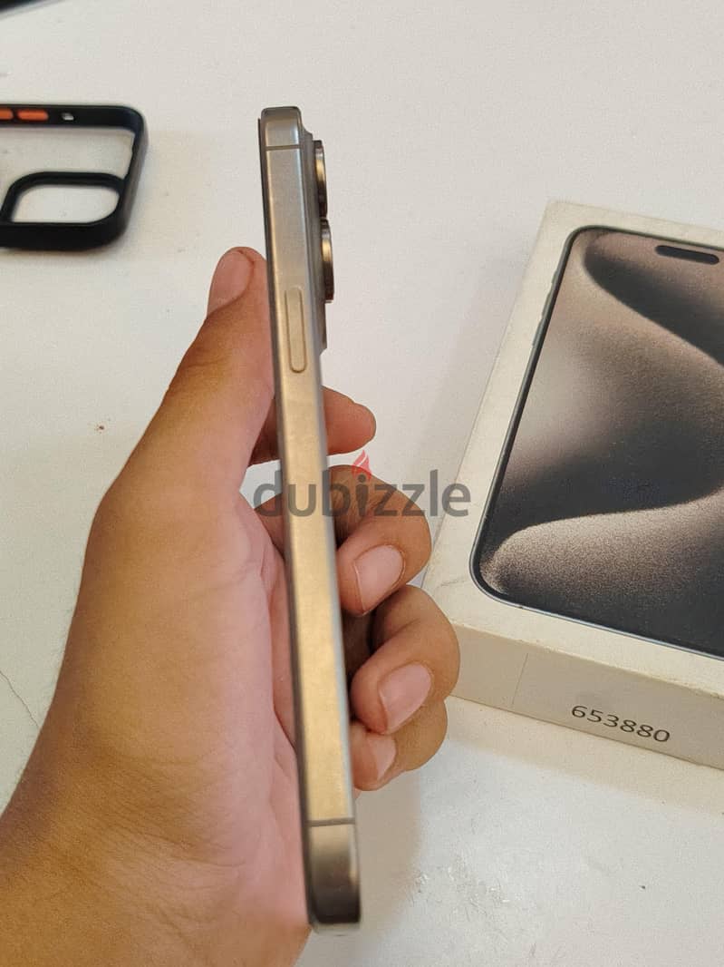Apple - iPhone 15 Pro Max 2