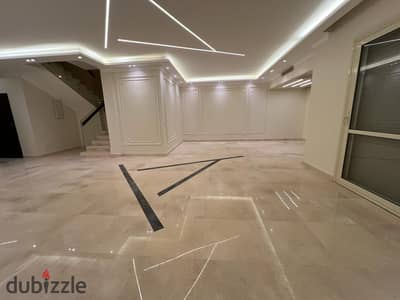 تاون هاوس 340 م  للإيجار داخل كمبوند تلال الجزيرة – الشيخ زايد