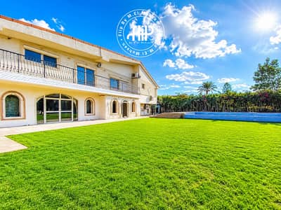 Exclusive Larage Villa For Sale In El Rabwa