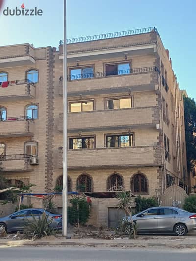 عماره للبيع ريسيل من مالك اصيل للبيع متشطبه علي محور مركزي في الحي الخامس في 6 اكتوبر Fifth District, 6th of October City عماره للبيع ريسيل من مالك اصيل للبيع متشطبه علي محور مركزي في الحي الخامس في 6 اكتوبر Fifth District, 6th of October City