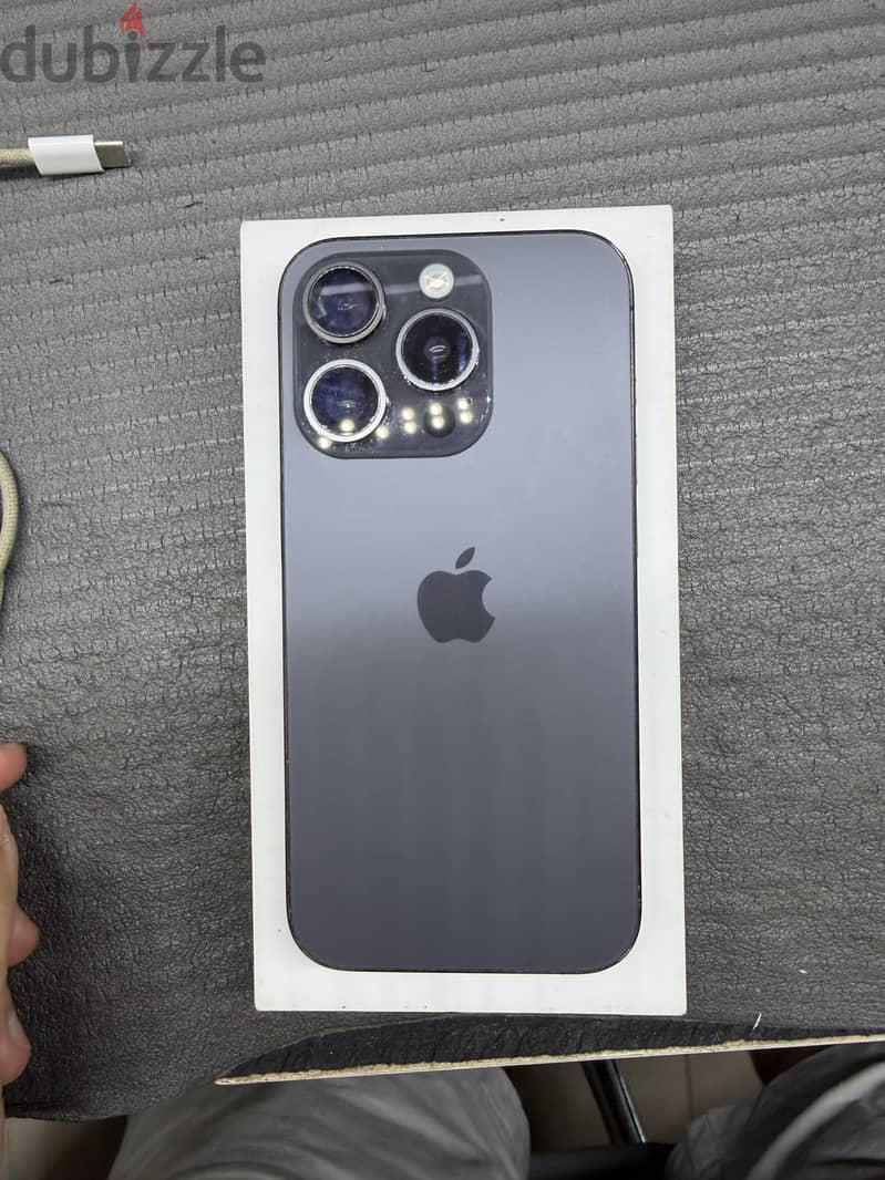 iPhone 15 Pro 256GB 1