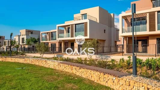 فيلا  متشطبة بالكامل بالتكيفات  للبيع من Sodic  فى القاهرة الجديدة  بالقرب من mivida  gardens