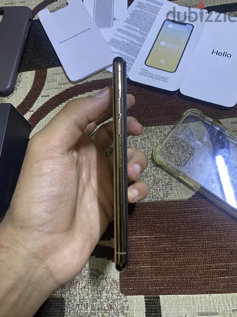 iPhone 11 Pro 5