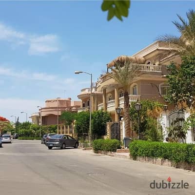 Duplex for sale in Al-Yasmeen Compound, Sheikh Zayed; features a distinctive view and high-end (super-lux) finishing