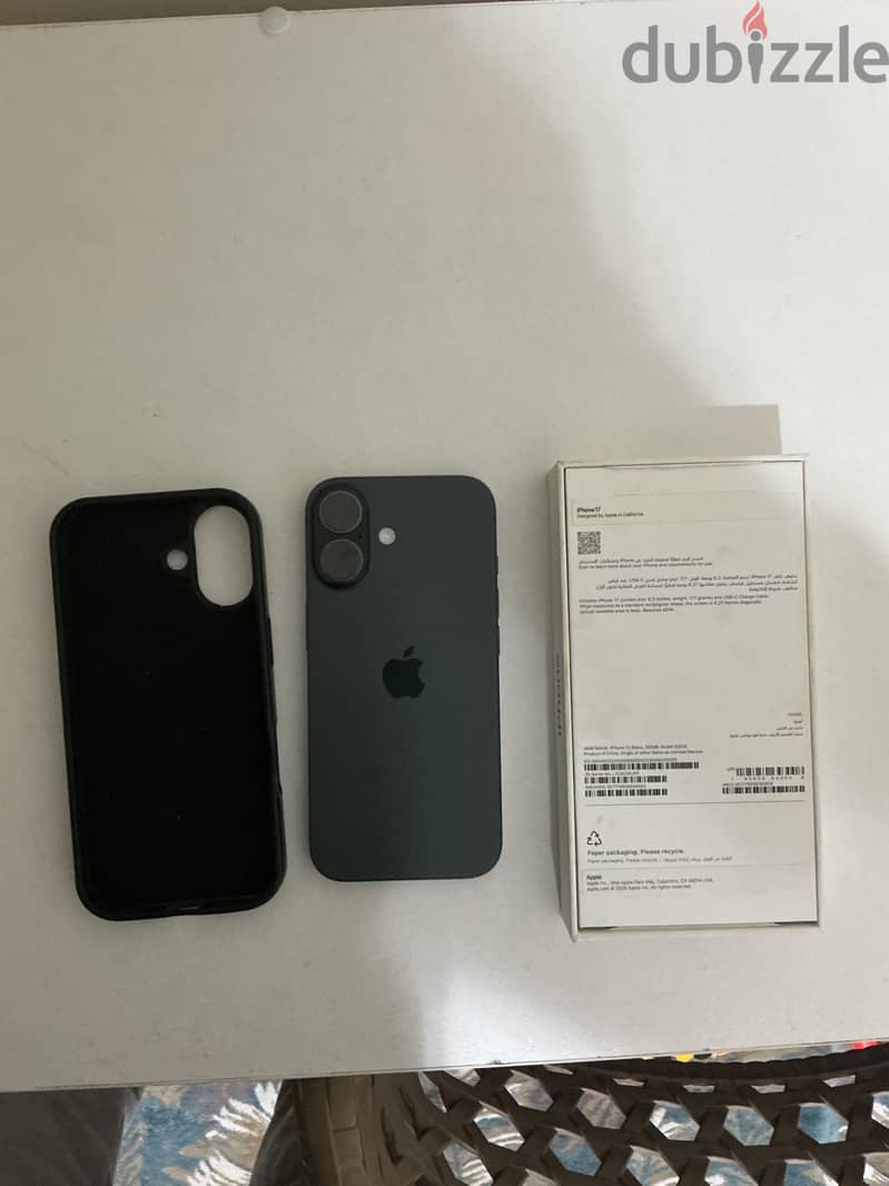 Apple - iPhone 17 2