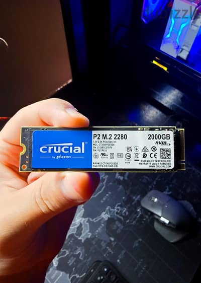 للبيع Crucial P2 SSD 2TB M. 2 Nvme حالته نضيفة جدآ