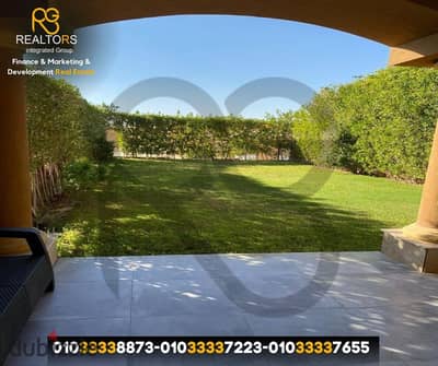 تاون هاوس للبيع 360م كمبوند رويال ميدوز (Royal Medoes) الترا سوبر لوكس