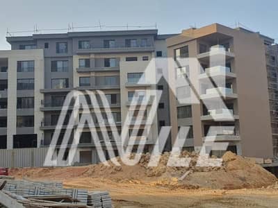 شقة متشطبة بالتكييفات220 مترللبيع فيو لاندسكيب بسعر مميز في كمبوند سوان ليك  ريزيدنس حسن علام Swan Lake Residance