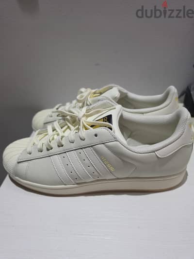 Adidas Superstar Messi Edition (Size 48)