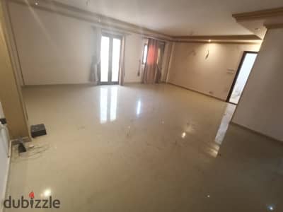 شقة للإيجار بجوار مسجد السيدة خديجة محطة حليم مدينة العبور