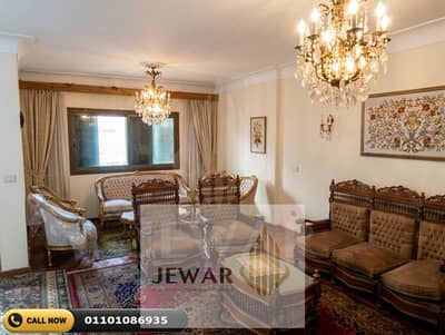 For sale a 150 square meters apartment in Loran on the tram