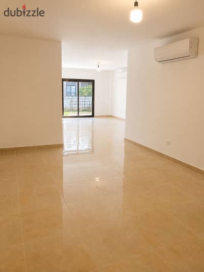 Garden Apartment 2 Bedrooms With Kitchen & ACs  For Rent - Fifth Square