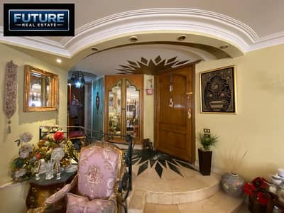شقة 200 م في ارض الجولف في مصر الجديدة