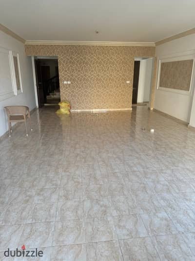 Unfurnished apartment for rent 162 sqm typical floor next to Avenue Mall the mosque and the City Administration premium finishing the apartment