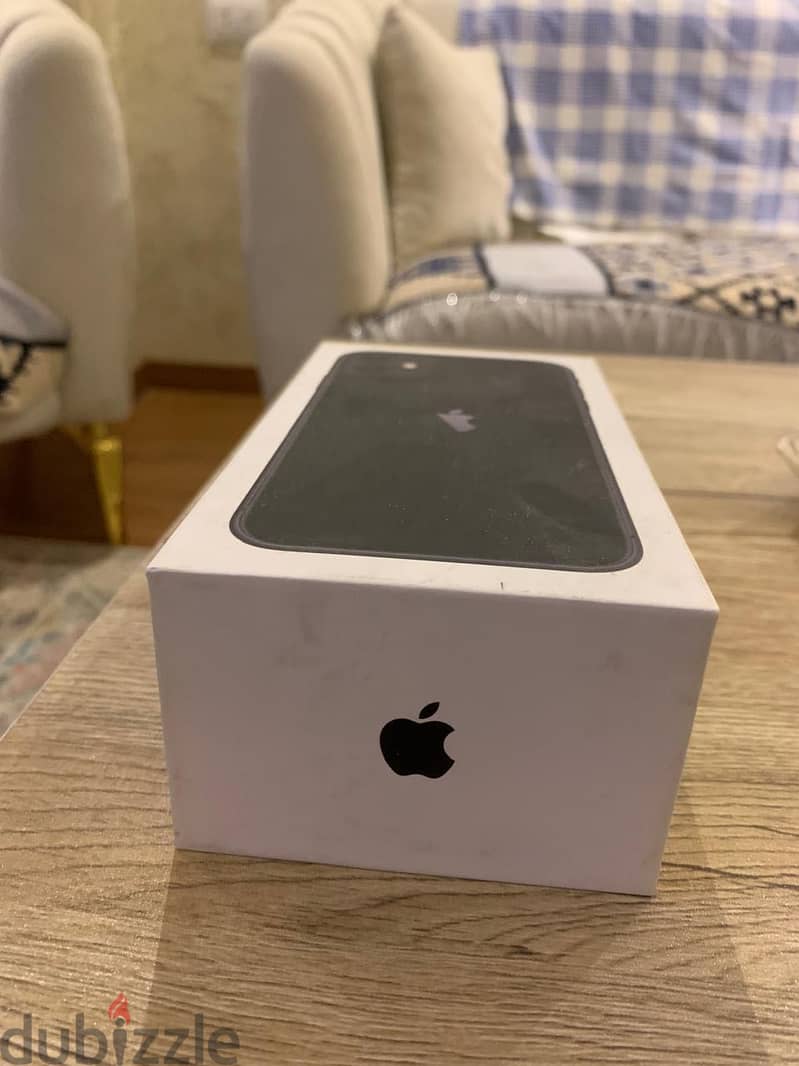 Apple - iPhone 11 2