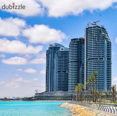 شالية للبيع متشطب بالكامل ڤيو خيالي عالبحر ف قلب العلمين الجديدة كمبوند مزارين  بالقرب من مطار العلمين .