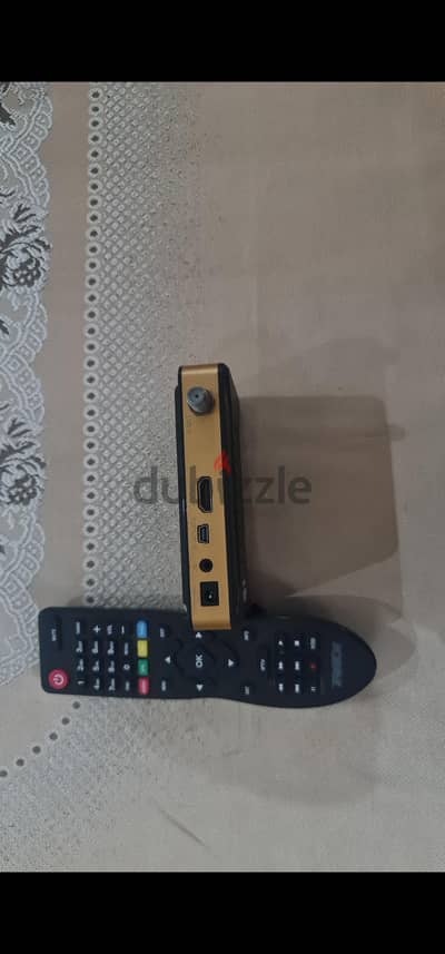 رسيفر سيناتور ٩٩٠٠ كومبو