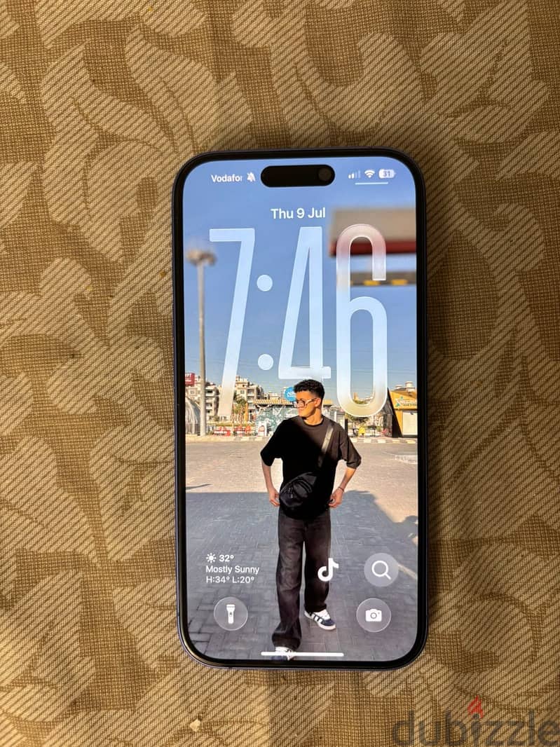 Apple - iPhone 16 1
