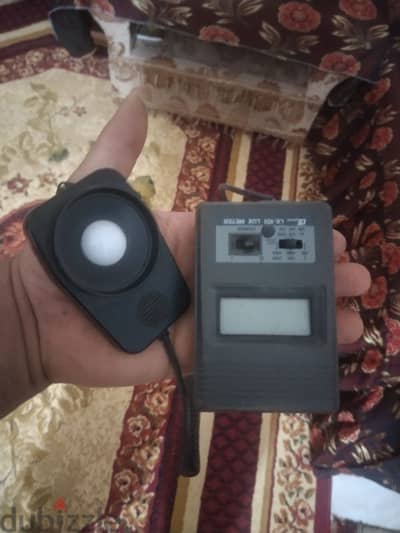 جهاز قياس سكر الفواكه